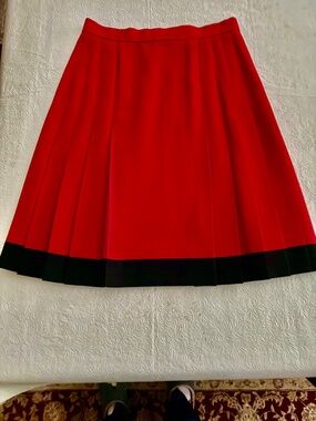 Evan Picone Red Pleated Skirt size 8